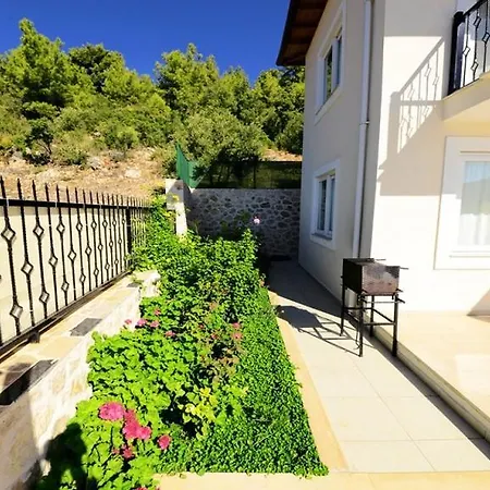 Villa Guemues Villa